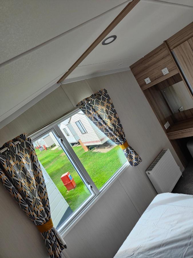 סנדאון J6 Static Caravan, Fairway Holiday Park מראה חיצוני תמונה