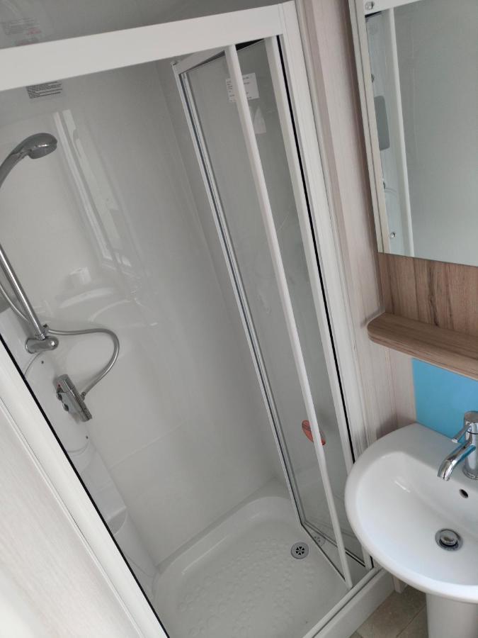 סנדאון J6 Static Caravan, Fairway Holiday Park מראה חיצוני תמונה